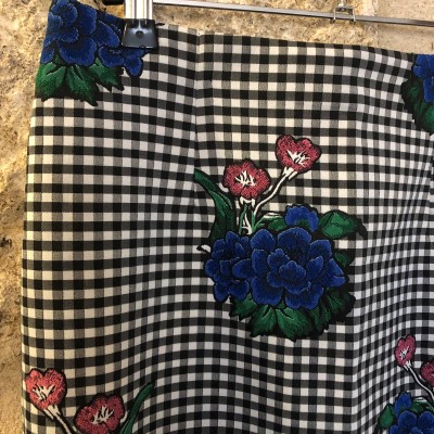 Jupe GUESS imprimé vichy fleurs T 38...
