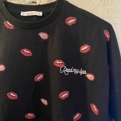 Pull imprimé bouches Pull and Bear T S