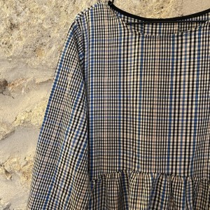 Robe mi longue à carreaux... 2